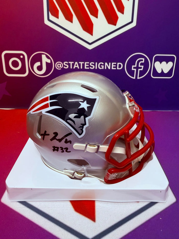 Treyveyon Henderson New England Patriots Speed Mini Helmet